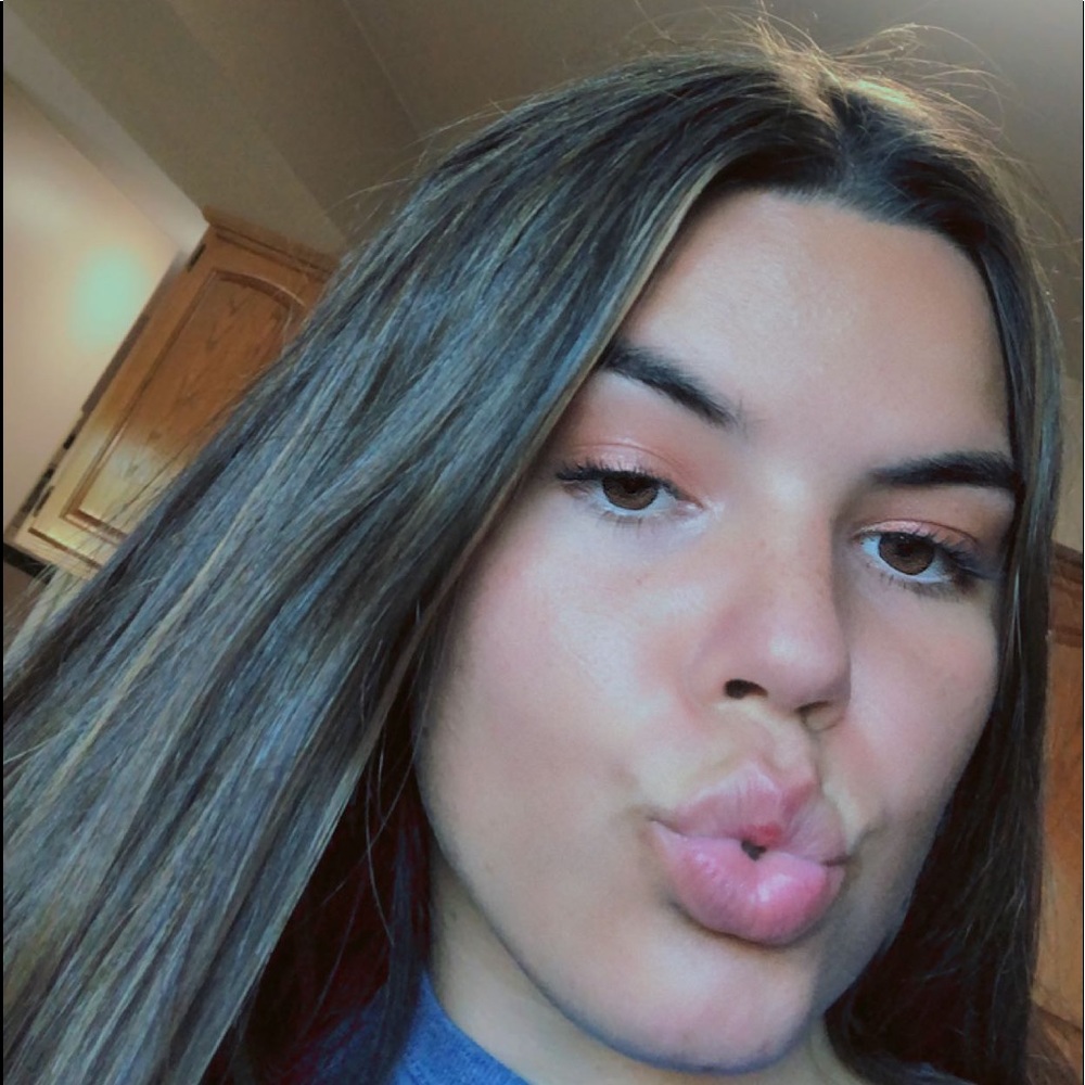 Meet your Posher, Jaclynn